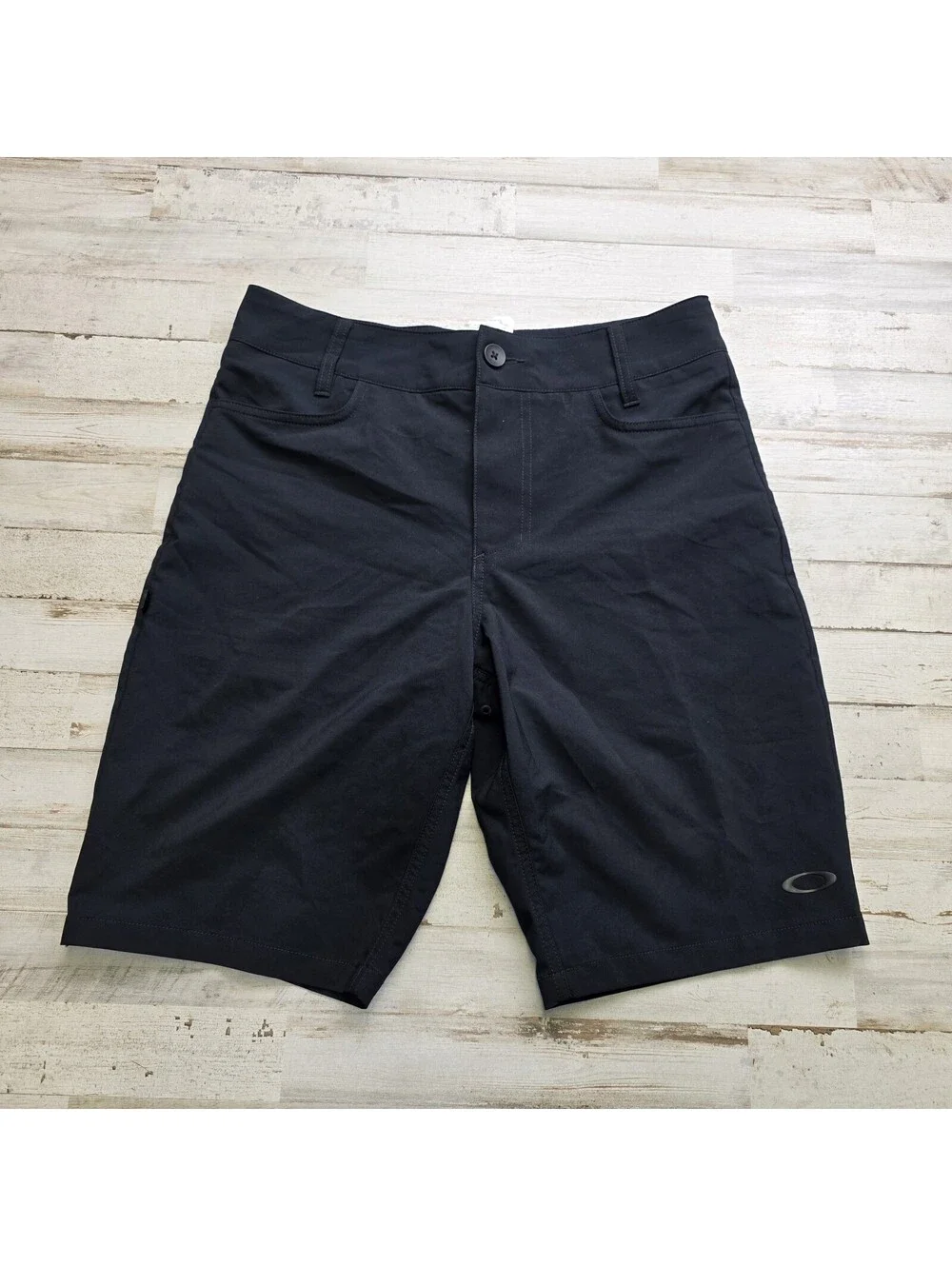 OAKLEY Shorts Mens 31 Black Solid 9